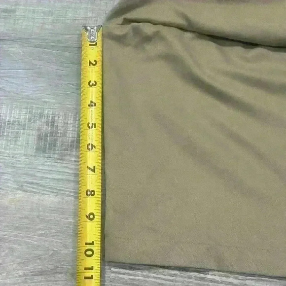 GREG NORMAN Golf Performance Shorts Mens Sz 38 Khaki Casual Dad Blokecore READ - Picture 11 of 14